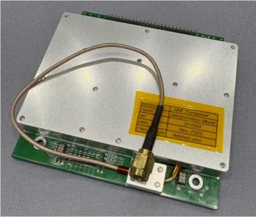 小型衛星用UHF帯通信機